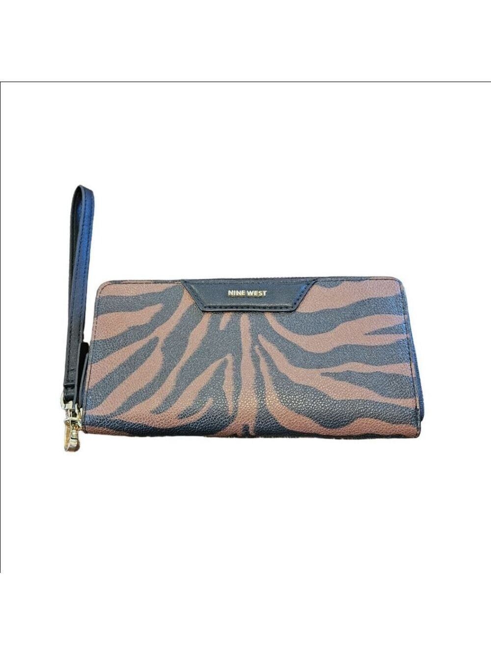 Women's Nine West One Size Black Brown Zebra Print Wristlet Wallet, Used Once